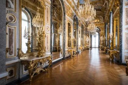 德国的海伦基姆湖宫——新天鹅堡的“同胞姐妹”、国王路德维希二世的另一个梦境