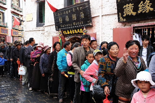 《藏香、酥油、喇嘛庙》DAY1-2 故事从布达拉宫开始