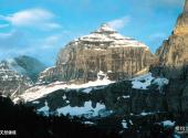 巴拉格宗香格里拉大峡谷旅游攻略 之 天然佛塔