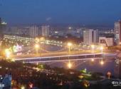 库尔勒孔雀河旅游攻略 之 夜景