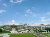 华南师范大学校园风光 之 体育馆和音乐厅