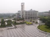 华南师范大学校园风光 之 图书馆