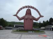 恩龙世界木屋村旅游攻略 之 大门
