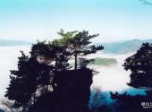 桓仁五女山风景区旅游攻略 之 飞来峰