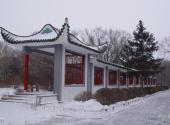 齐齐哈尔红岸公园旅游攻略 之 亭台