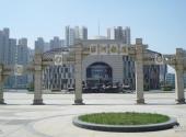 天津海河故道公园游乐园旅游攻略 之 广场
