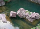 焦作云台山风景名胜区旅游攻略 之 相吻石