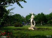 兰州雁滩公园旅游攻略 之 绿地雕塑