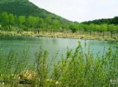 辽阳市龙石风景区旅游攻略 之 小湖