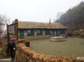铁岭盘龙山风景区旅游攻略 之 影视城学校