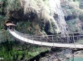 安顺关岭花江大峡谷旅游攻略 之 铁索桥