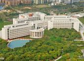 深圳大学校园风光 之 文科楼