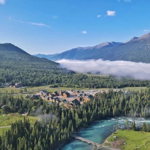游记丨一条路走完中国最美夏天,附独家峡谷观景路线 游记丨一条路走完中国最美夏天,附独家峡谷观景路线