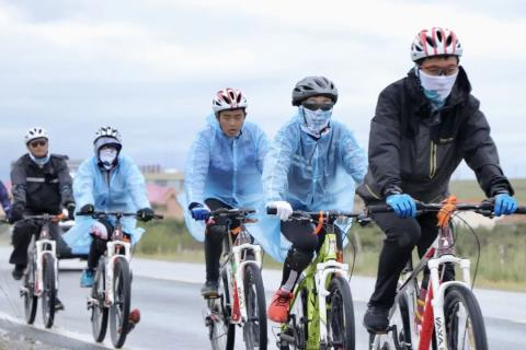 360km环青海湖骑行手记丨孩子成长可真不容易 360km环青海湖骑行手记丨孩子成长可真不容易