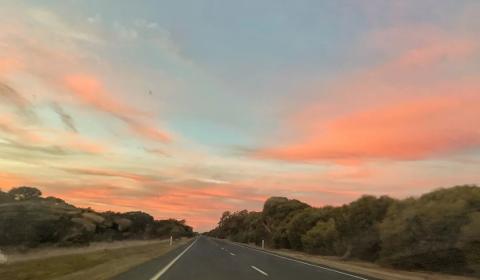 ll 游记 ll 被眷顾的Mount Gambier——上有蓝湖仙境 下有洞穴花园 ll 游记 ll 被眷顾的Mount Gambier——上有蓝湖仙境 下有洞穴花园