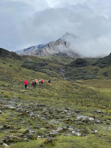 国庆游记 | 登哈巴雪山,感受稀薄地带的快乐时光 国庆游记 | 登哈巴雪山,感受稀薄地带的快乐时光