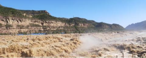 神奇的陕北——凤凰山麓,东方红(下) 神奇的陕北——凤凰山麓,东方红(下)