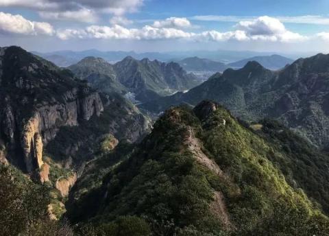 游记|雁荡山卧龙山脊一路向西 游记|雁荡山卧龙山脊一路向西