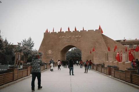 给我魂牵梦萦的喀什噶尔 给我魂牵梦萦的喀什噶尔