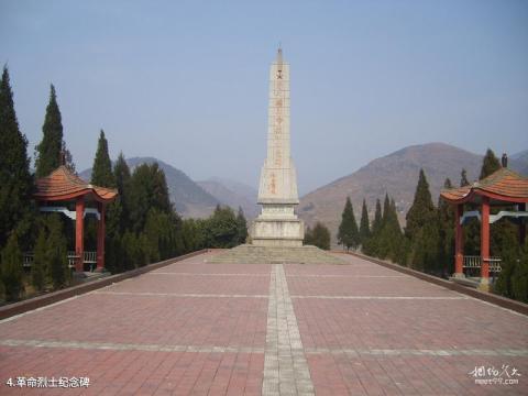 大悟鄂豫边区革命烈士陵园旅游攻略 之 革命烈士纪念碑