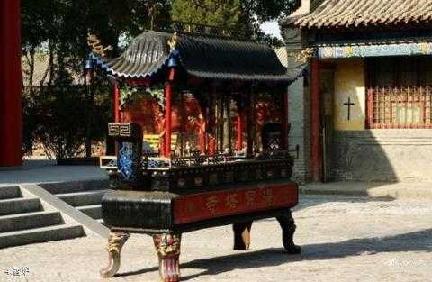 银川海宝塔寺旅游攻略 之 香炉