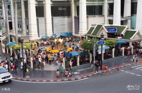 泰国曼谷四面佛旅游攻略 之 街边 泰国曼谷四面佛旅游攻略 之 街边