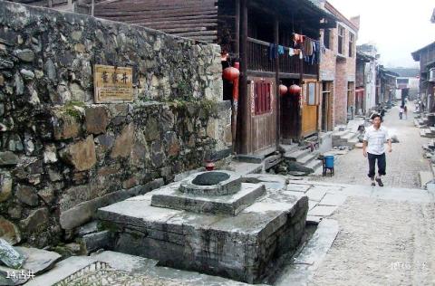三板溪—隆里古城风景区旅游攻略 之 古井