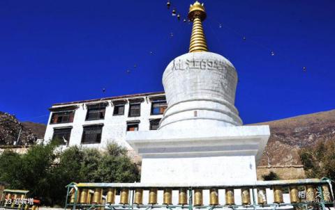 西藏拉萨哲蚌寺旅游攻略 之 迎宾塔