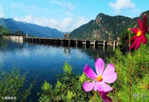 鸭绿江漂流旅游景区旅游攻略 之 两岸风光