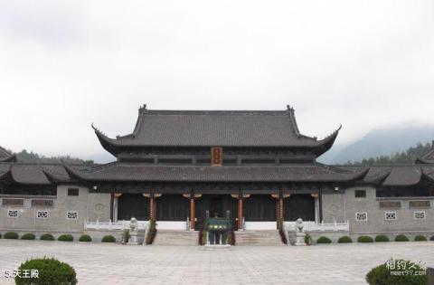 奉新百丈山萝卜潭风景区旅游攻略 之 天王殿 奉新百丈山萝卜潭风景区旅游攻略 之 天王殿