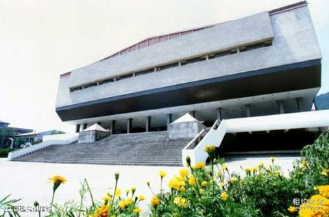 浙江大学校园风光 之 邵逸夫体育馆