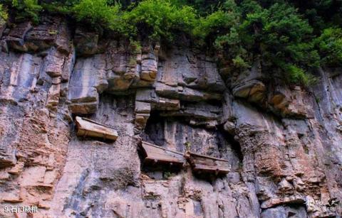宁武管涔山国家森林公园旅游攻略 之 石门悬棺 宁武管涔山国家森林公园旅游攻略 之 石门悬棺