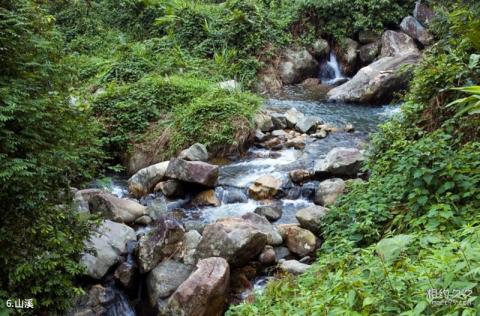 琼中百花岭风景区旅游攻略 之 山溪