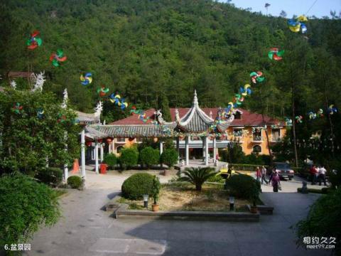 十堰牛头山森林公园旅游攻略 之 盆景园