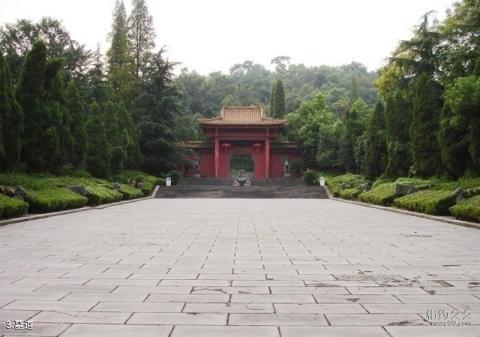 临安钱王陵旅游攻略 之 墓道