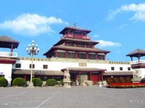 濮阳戚城文物景区旅游攻略 之 阙门 濮阳戚城文物景区旅游攻略 之 阙门