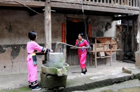 重庆云阳龙缸国家地质公园旅游攻略 之 土家族 重庆云阳龙缸国家地质公园旅游攻略 之 土家族
