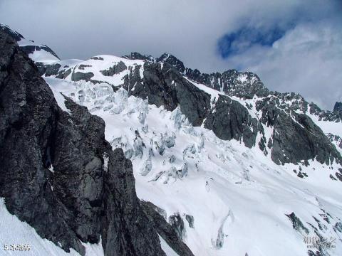 丽江玉龙雪山景区旅游攻略 之 冰塔林 丽江玉龙雪山景区旅游攻略 之 冰塔林