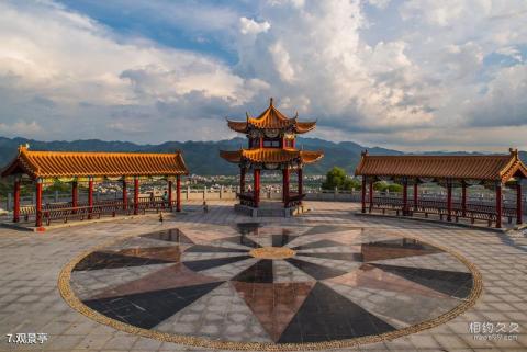 广西岑溪东山公园旅游攻略 之 观景亭 广西岑溪东山公园旅游攻略 之 观景亭