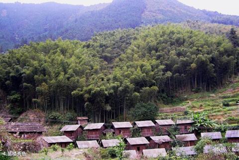 柳州融水贝江风景区旅游攻略 之 苗楼秀色