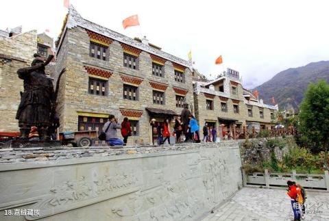 理县桃坪羌寨-甘堡藏寨旅游区旅游攻略 之 嘉绒藏族 理县桃坪羌寨-甘堡藏寨旅游区旅游攻略 之 嘉绒藏族
