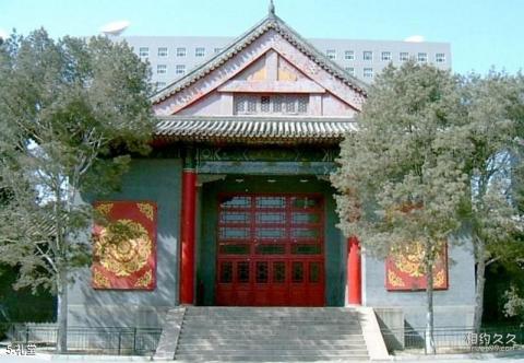 中央民族大学校园风光 之 礼堂