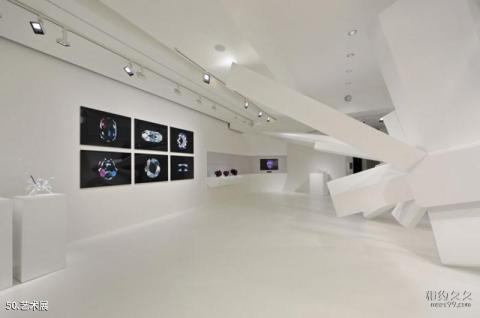 施华洛世奇水晶世界旅游攻略 之 艺术展
