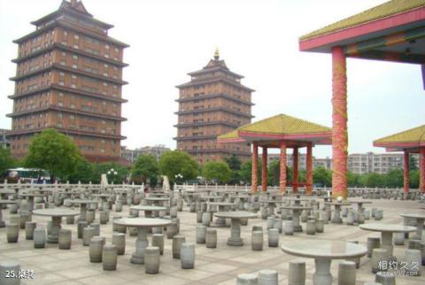 江苏江阴华西村旅游攻略 之 桌凳