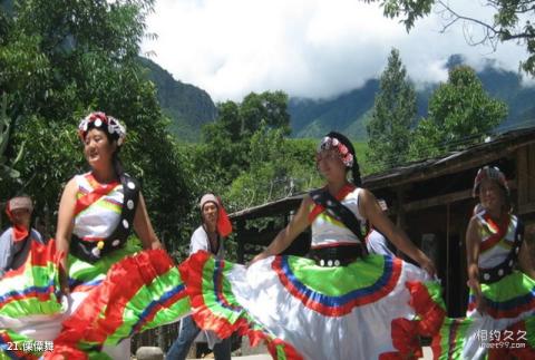 云南贡山旅游攻略 之 傈僳舞 云南贡山旅游攻略 之 傈僳舞