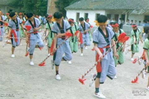 平湖民俗风情馆旅游攻略 之 打莲湘