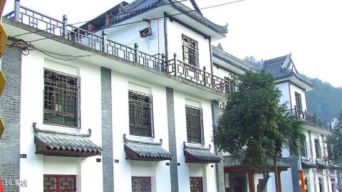 汉江燕翔洞旅游攻略 之 客栈