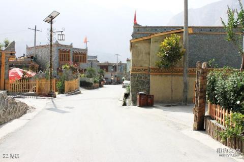 茂县羌乡古寨旅游攻略 之 羌寨