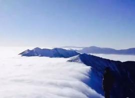 游记|秦岭鳌太线穿越  D0：队伍集合  D1 ：狂风浓雾暴雪之极端下马威  D2：冰火两重天急行军追上大部队  D3：九重石海九重天之狂虐  D4： 计划演变狂拉出山