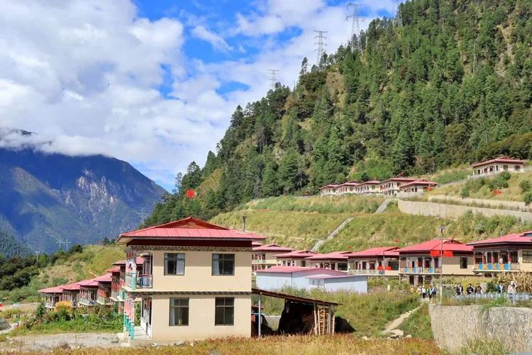 西藏旅行之四——卡定沟和藏民村游览纪实